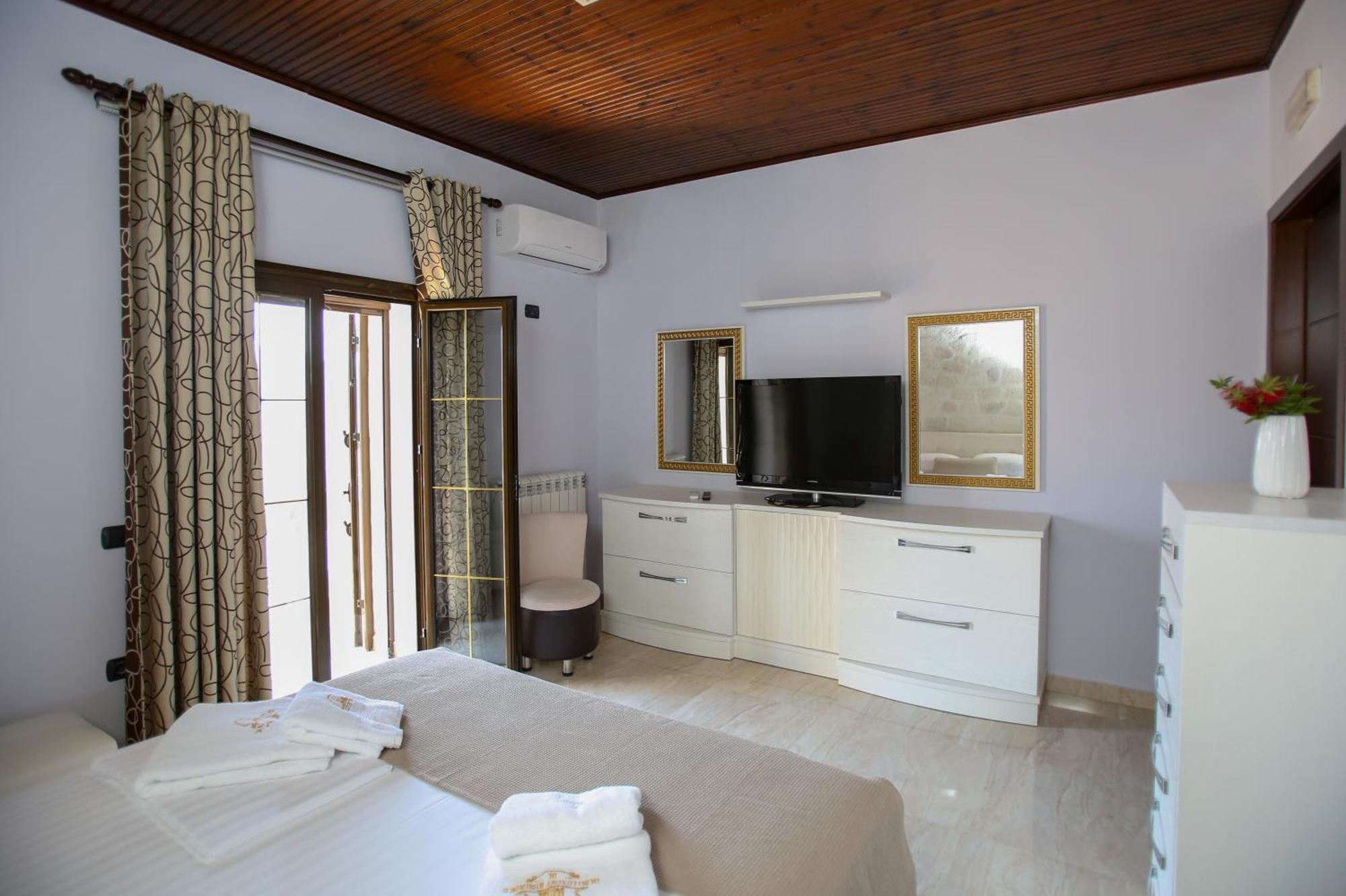 Dapaj Luxury * Wlora